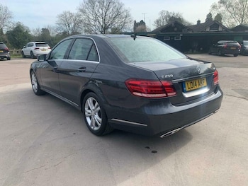 Used Mercedes-Benz E Class 2014 for sale - 78148175: Photo