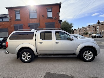 Used Nissan Navara 2015 for sale - 79471087: Photo