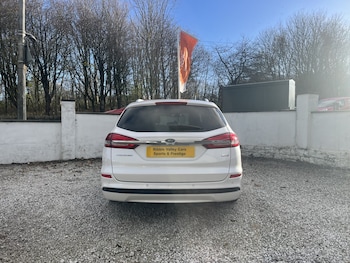 Used Ford Mondeo 2018 for sale - 76687107: Photo
