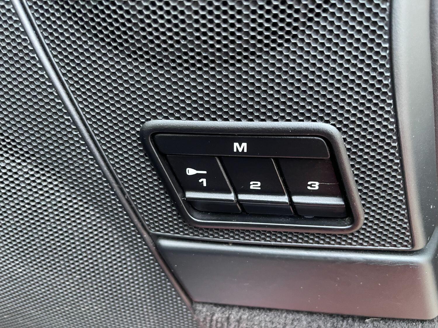 Used Porsche 911 2008 for sale - 76687273: Photo 17