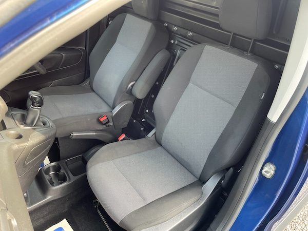 Used Vauxhall Combo 2020 for sale - 74937918: Photo 8