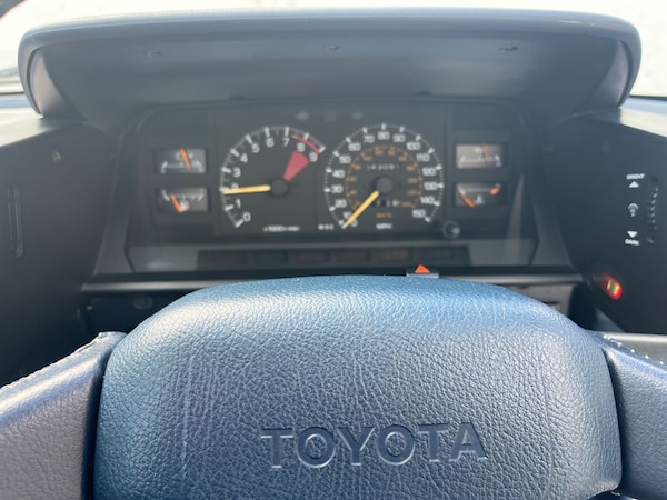 Used Toyota MR2 1988 for sale - 74346530: Photo 8