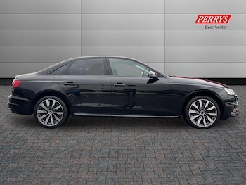 Used Audi A4 2021 for sale - 76892397: Photo