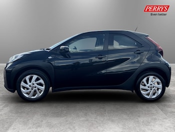 Used Toyota Aygo X 2023 for sale - 79593373: Photo