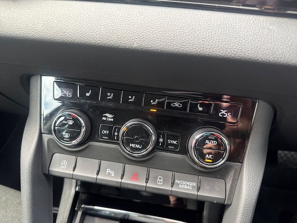 Used Skoda Karoq 2023 for sale - 75453073: Photo 14