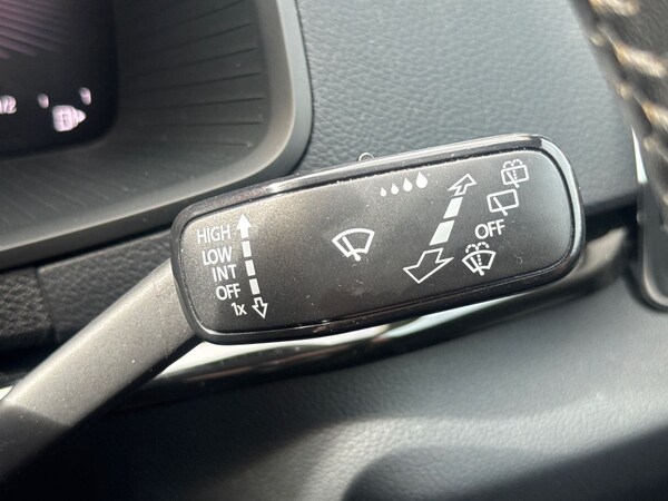 Used Skoda Karoq 2023 for sale - 75453073: Photo 44