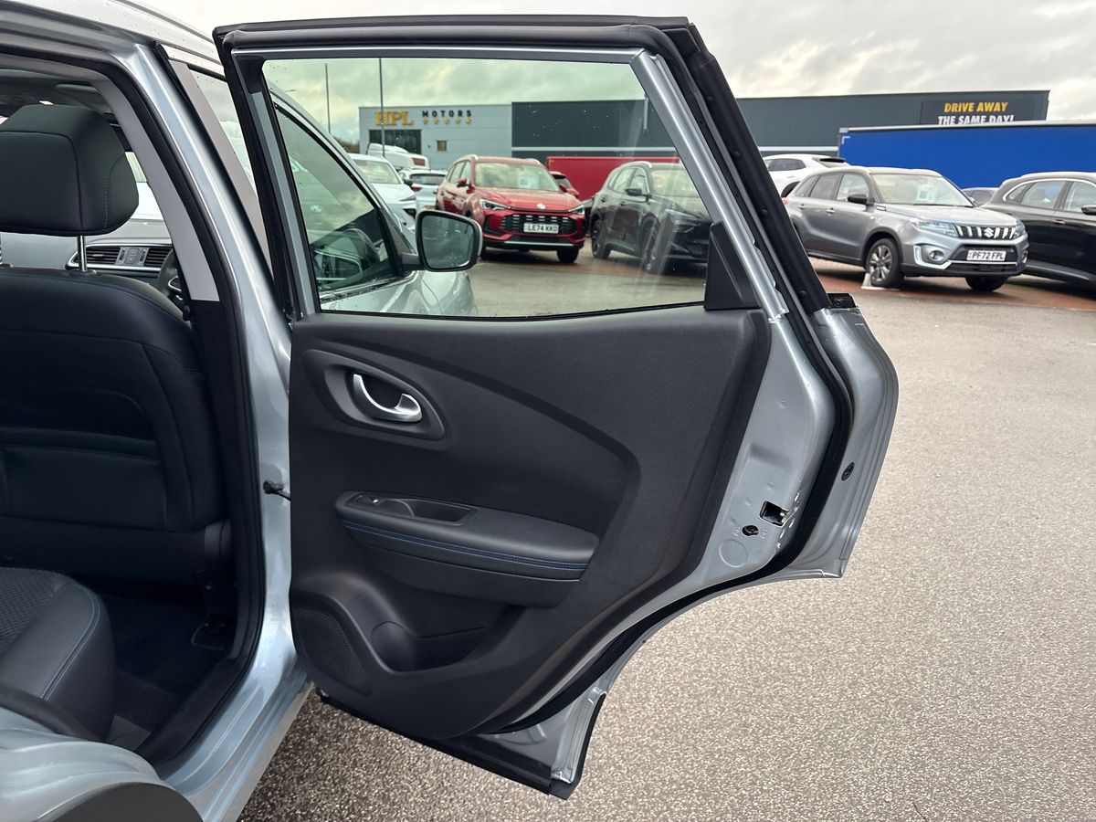 Used Renault Kadjar 2020 for sale - 76736073: Photo 31