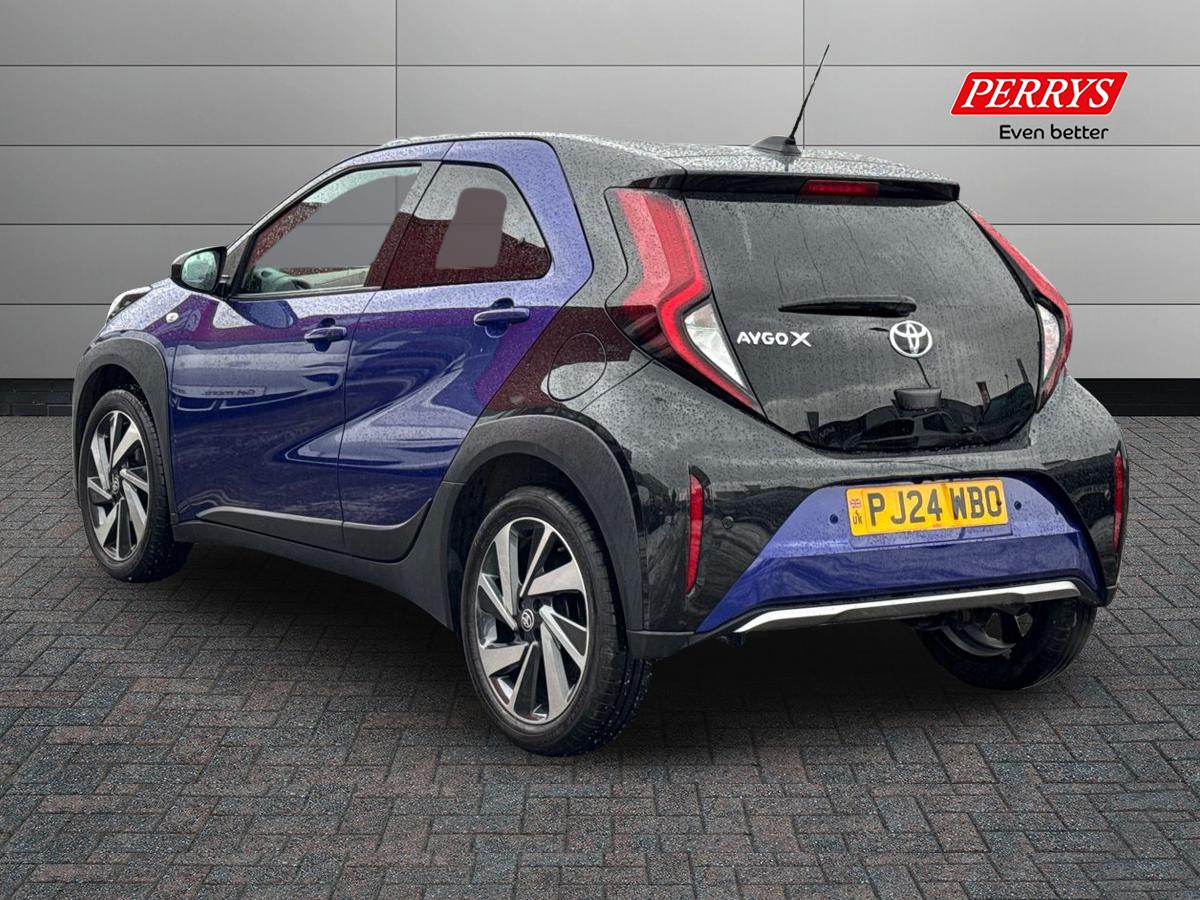 Used Toyota Aygo X 2024 for sale - 77083470: Photo 2