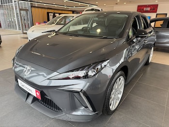 2025 - 150kW Trophy EV Long Range 64kWh 5dr Auto