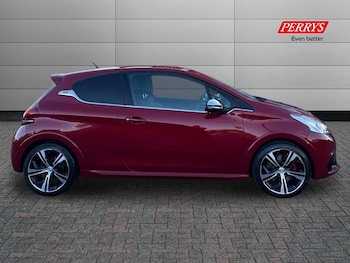 Used Peugeot 208 2017 for sale - 76525911: Photo
