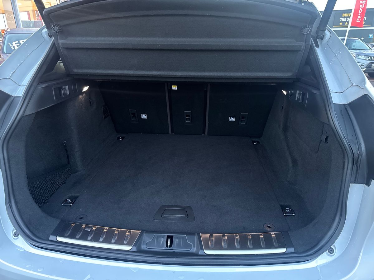 Used Jaguar F-Pace 2019 for sale - 76736051: Photo 21