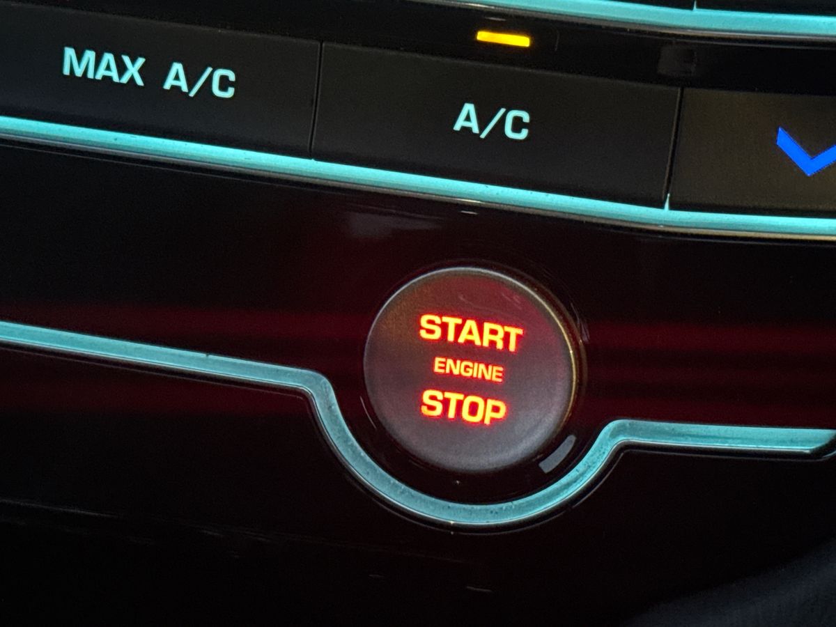 Used Jaguar F-Pace 2019 for sale - 76736051: Photo 40