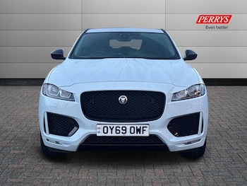 Used Jaguar F-Pace 2019 for sale - 76736051: Photo