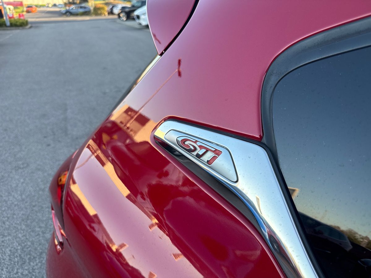 Used Peugeot 208 2017 for sale - 76736020: Photo 25