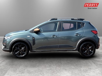 Used Dacia Sandero Stepway 2024 for sale - 79082708: Photo