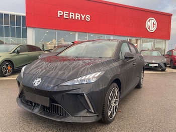 2025 - 180kW Trophy EV Extended Range 77kWh 5dr Auto