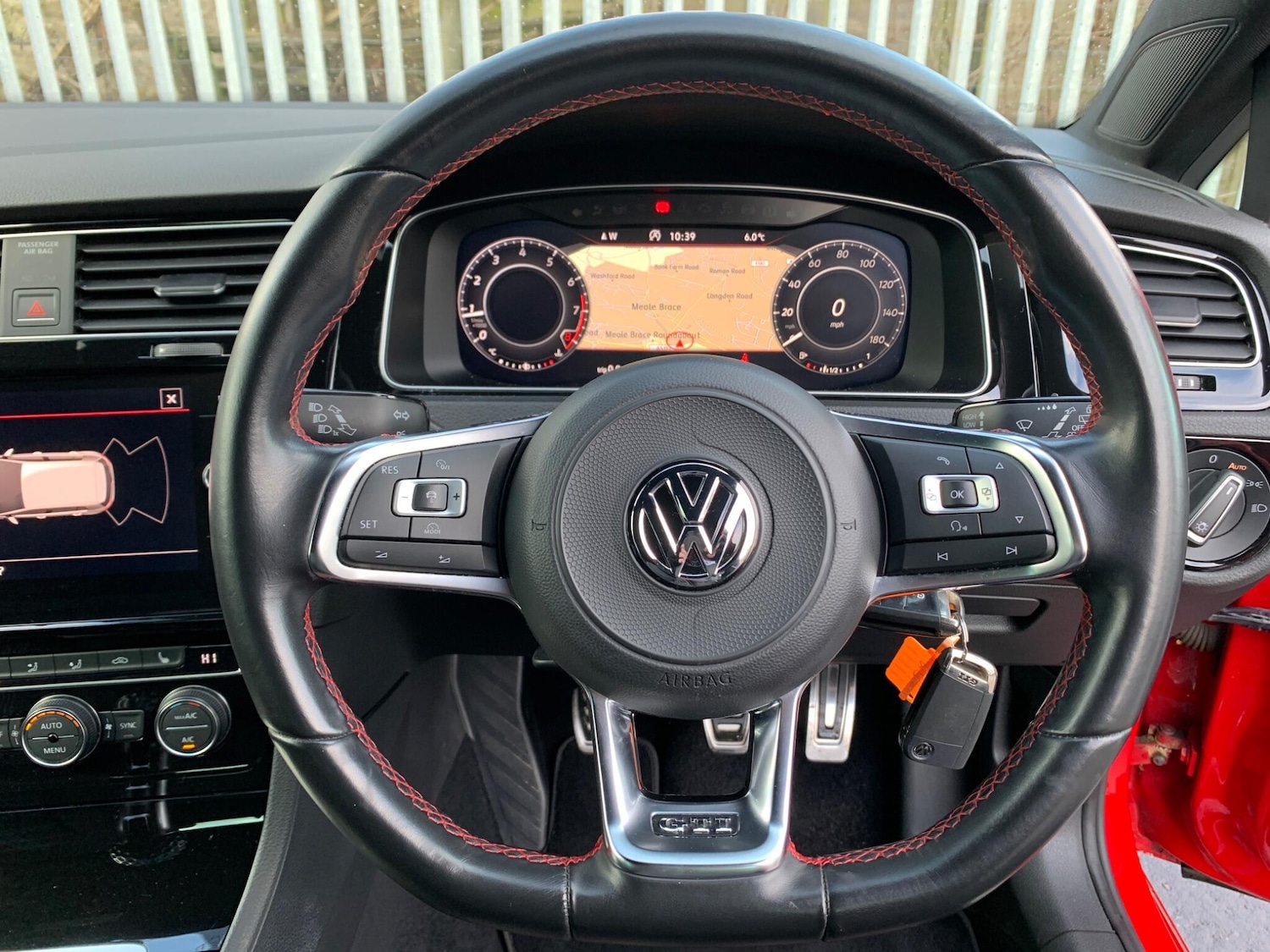 Used Volkswagen Golf 2017 for sale - 77238077: Photo 29