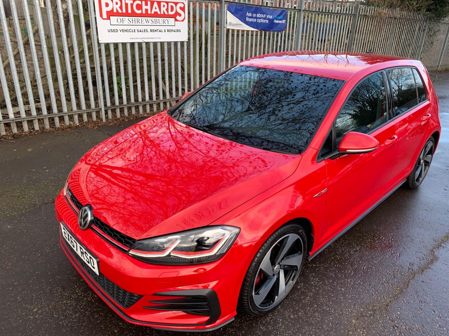 Used Volkswagen Golf 2017 for sale - 77238077: Photo 50