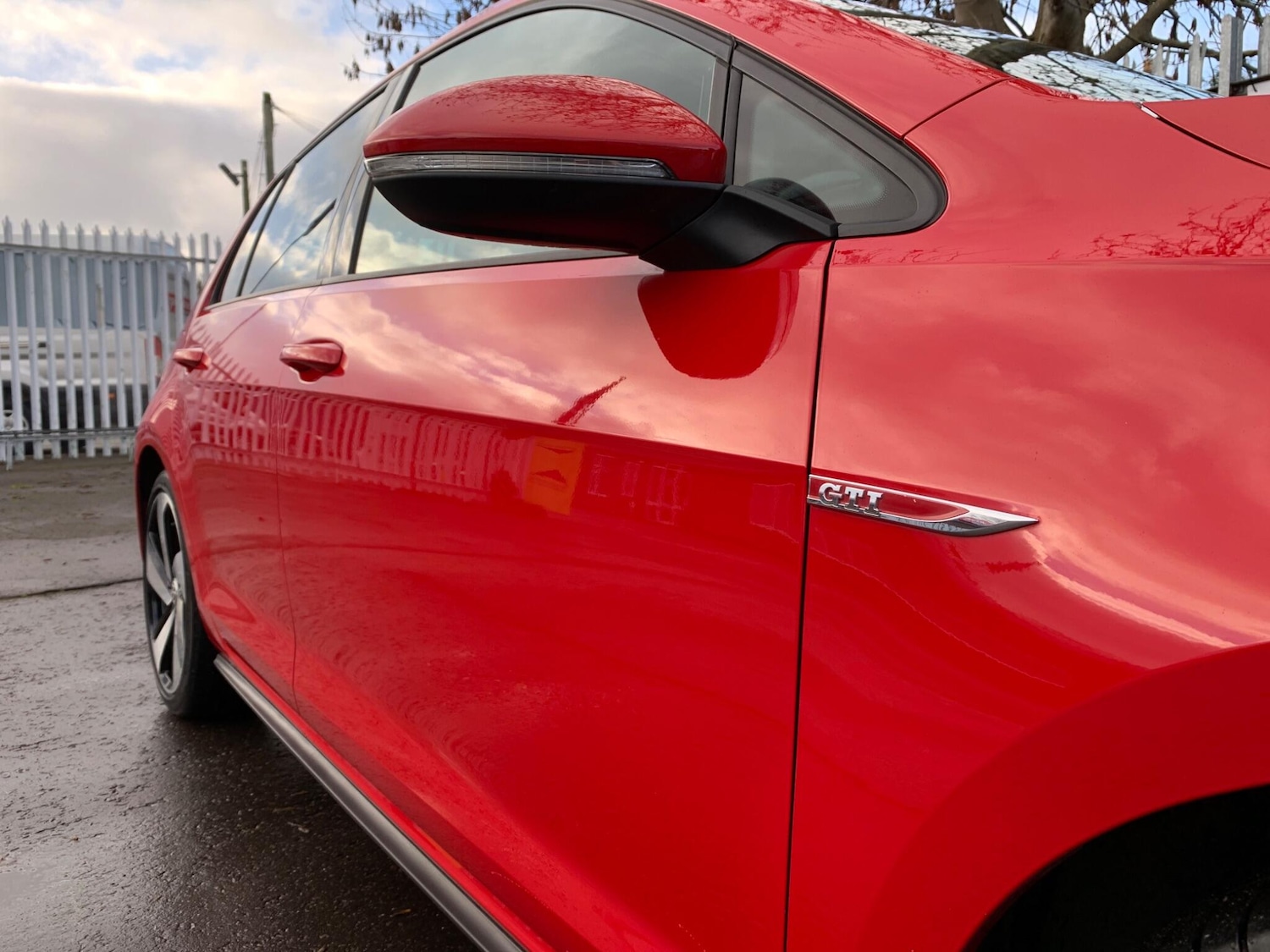 Used Volkswagen Golf 2017 for sale - 77238077: Photo 52