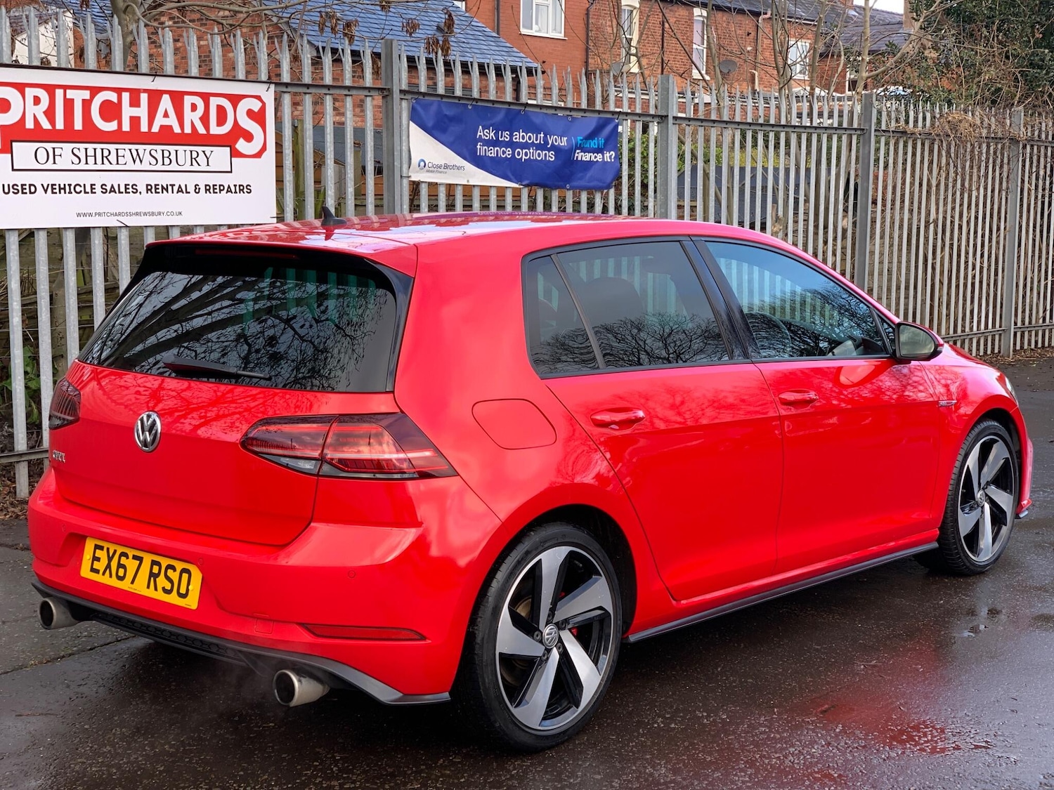 Used Volkswagen Golf 2017 for sale - 77238077: Photo 7