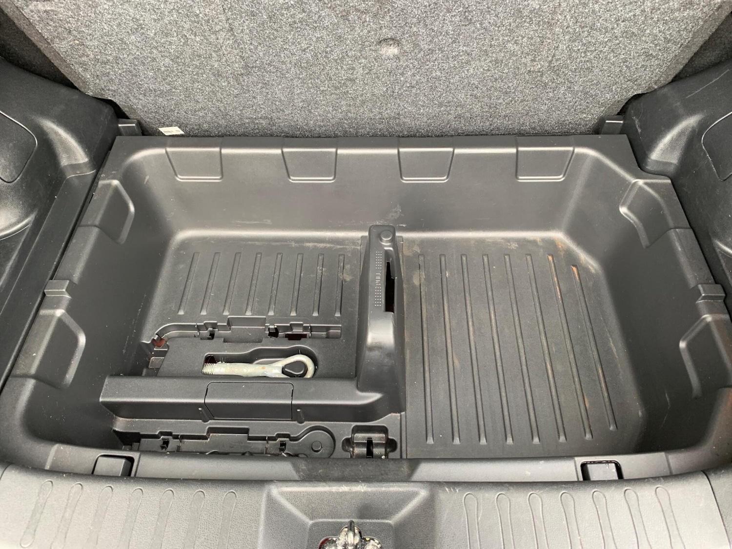 Used Nissan Juke 2012 for sale - 76457923: Photo 26