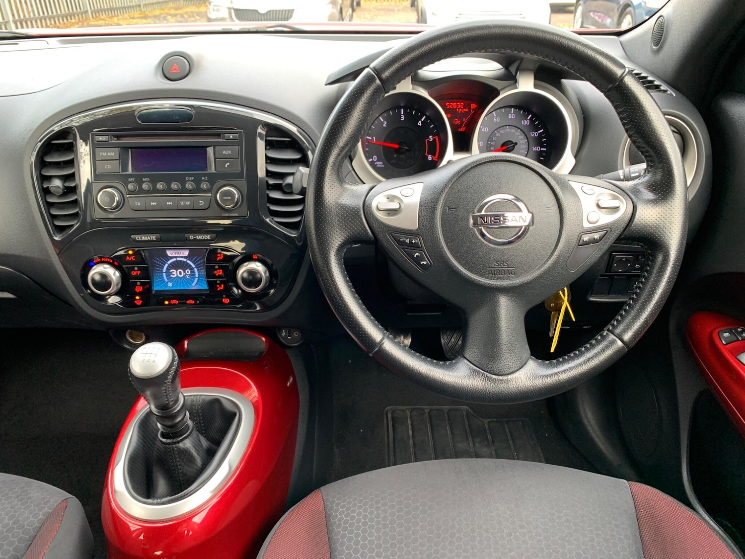 Used Nissan Juke 2012 for sale - 76457923: Photo 35