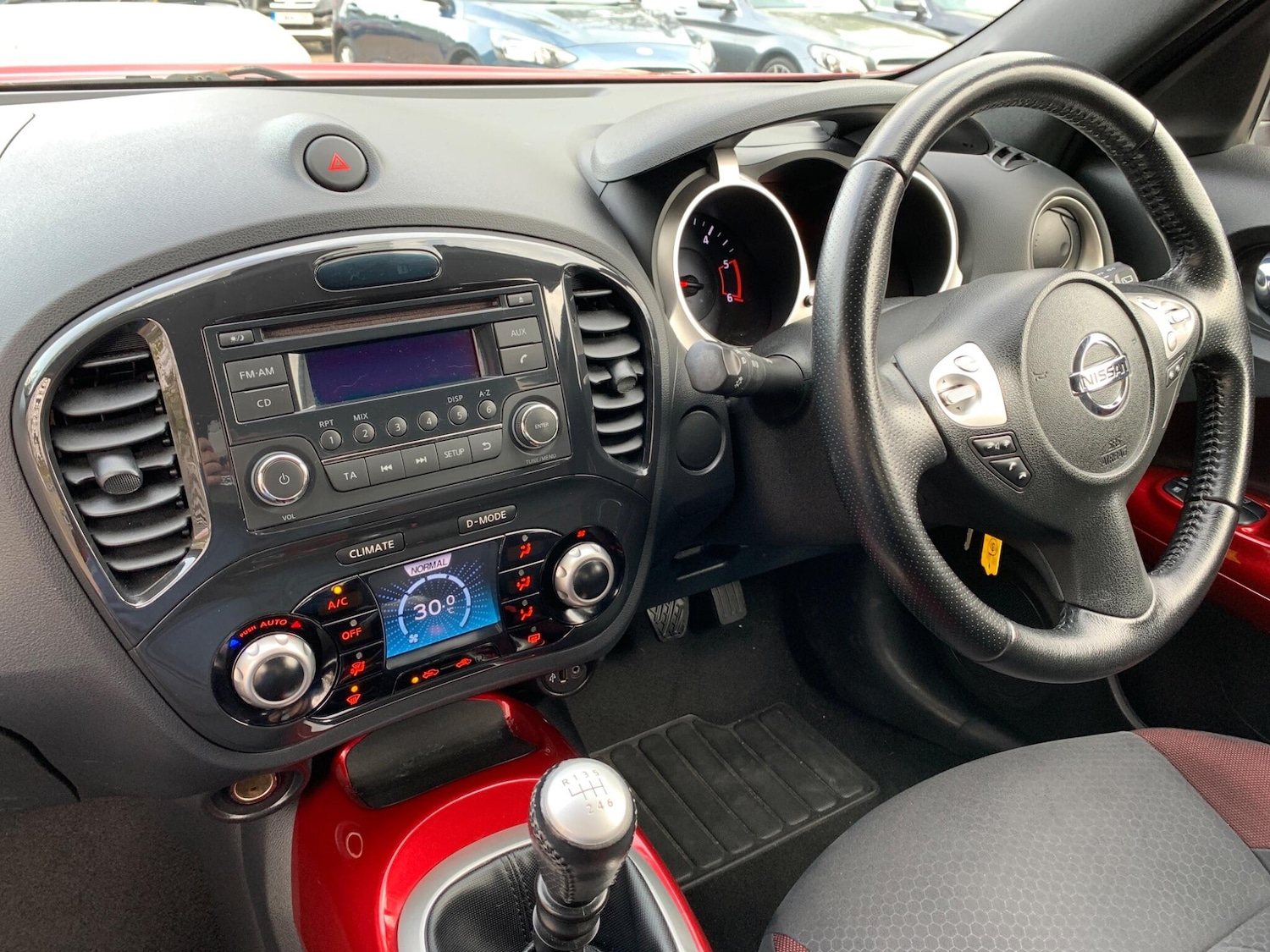 Used Nissan Juke 2012 for sale - 76457923: Photo 50