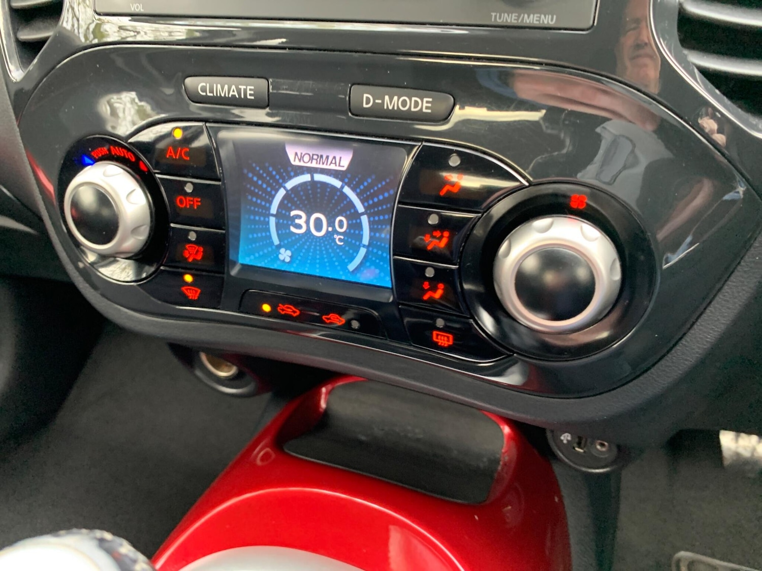 Used Nissan Juke 2012 for sale - 76457923: Photo 51