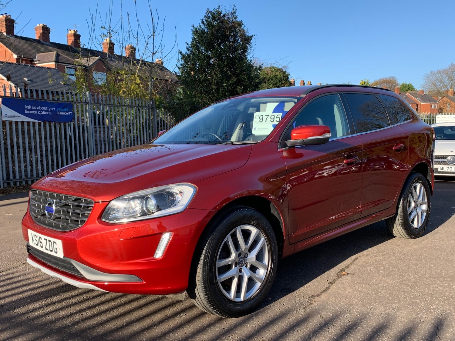 Used Volvo XC60 2016 for sale - 76613175: Photo 10
