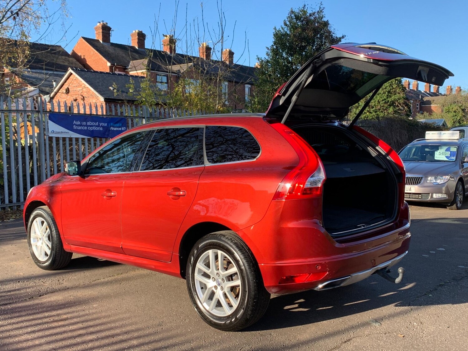 Used Volvo XC60 2016 for sale - 76613175: Photo 31