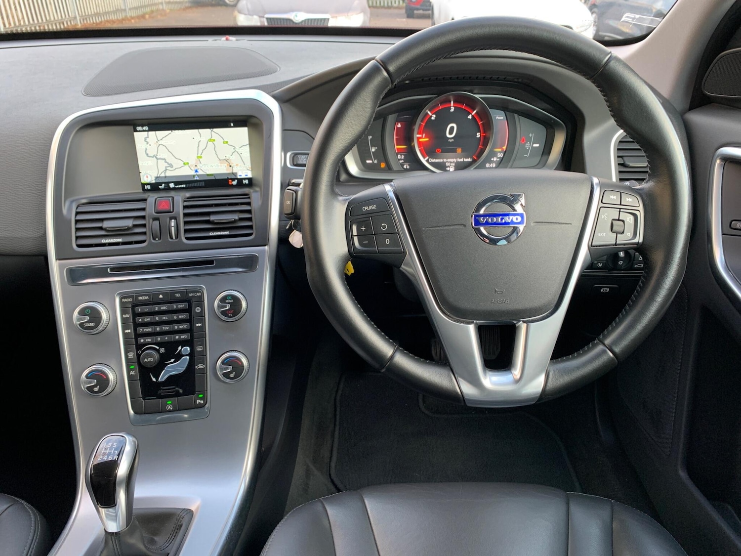 Used Volvo XC60 2016 for sale - 76613175: Photo 41