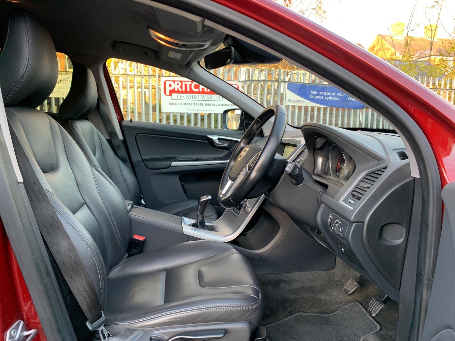 Used Volvo XC60 2016 for sale - 76613175: Photo 47