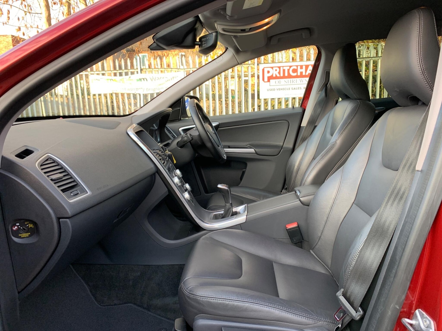 Used Volvo XC60 2016 for sale - 76613175: Photo 48