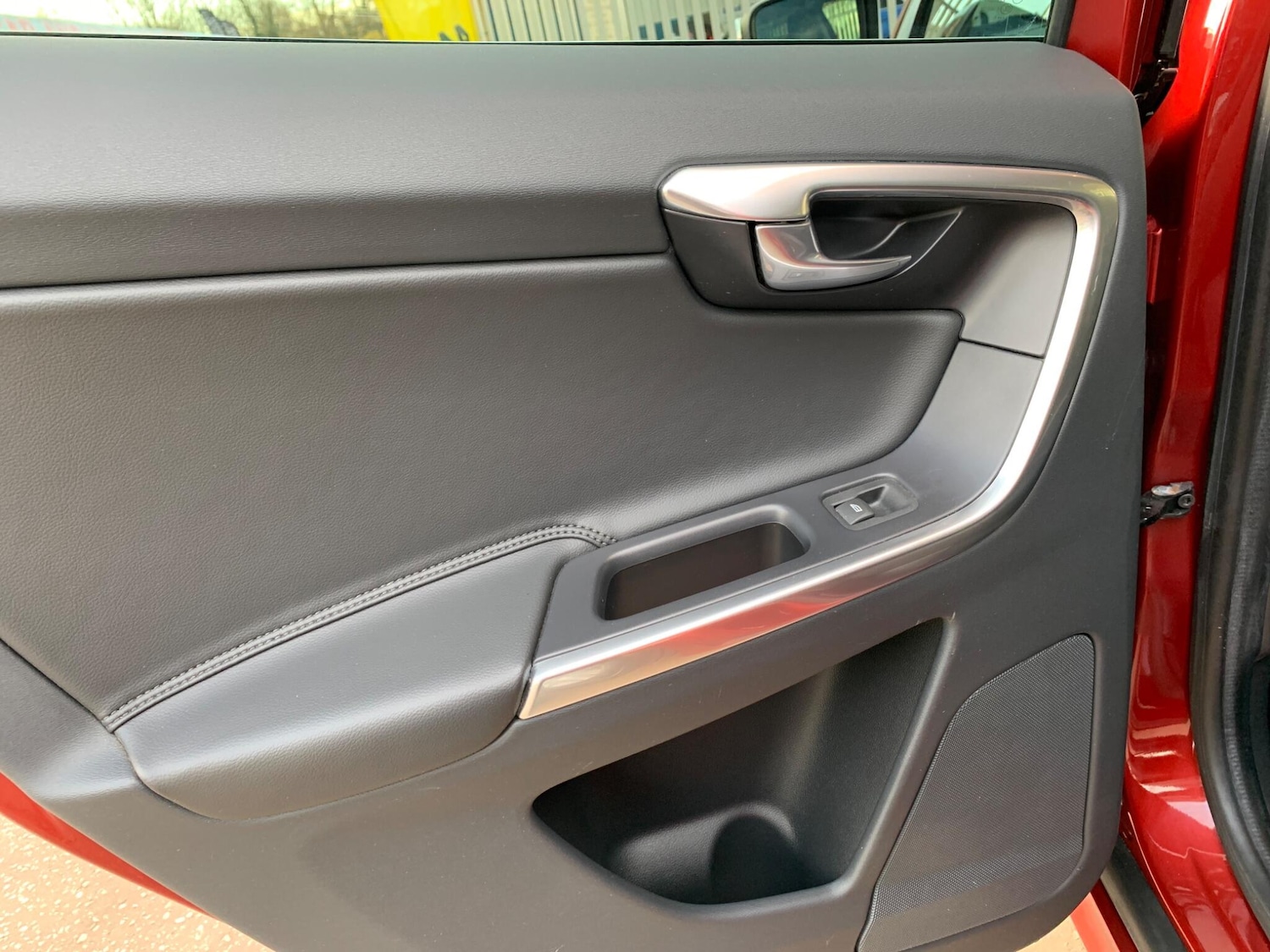 Used Volvo XC60 2016 for sale - 76613175: Photo 50