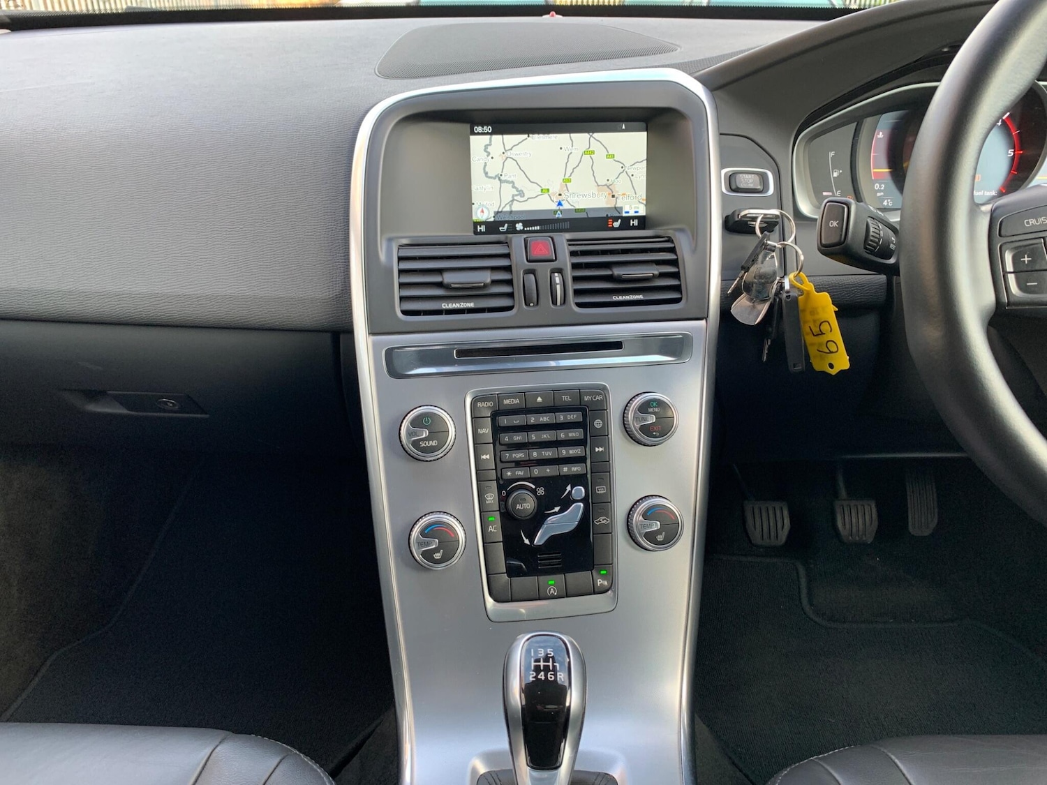 Used Volvo XC60 2016 for sale - 76613175: Photo 55