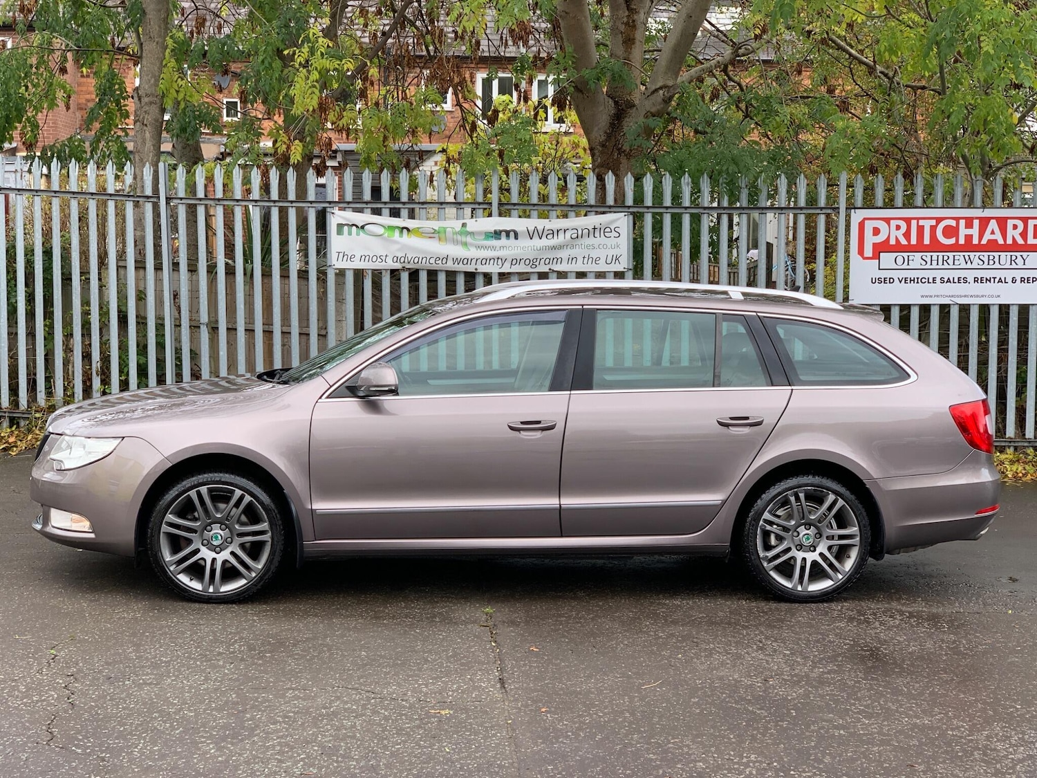 Used Skoda Superb 2012 for sale - 76408963: Photo 8