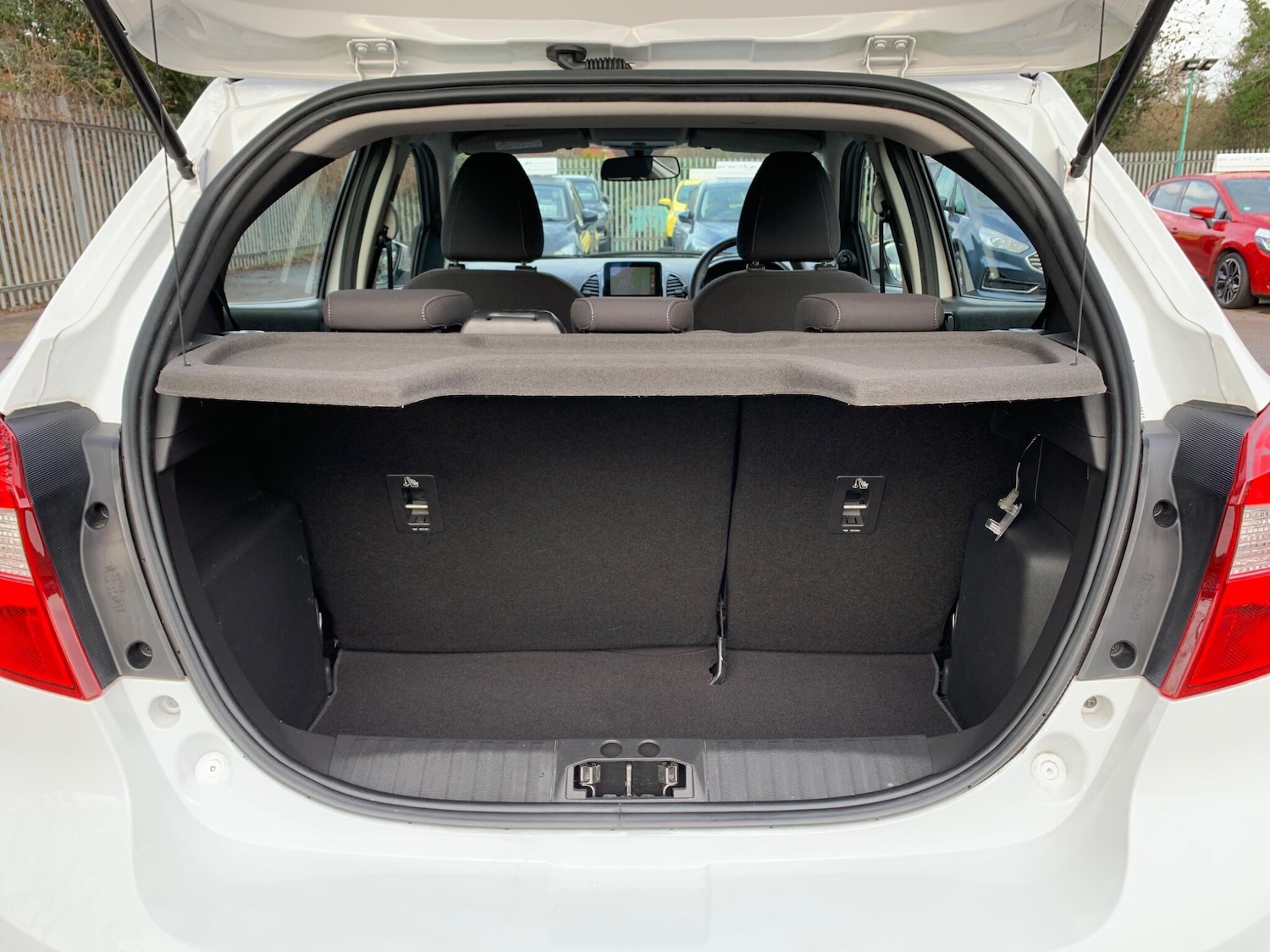 Used Ford Ka+ 2018 for sale - 77314906: Photo 19