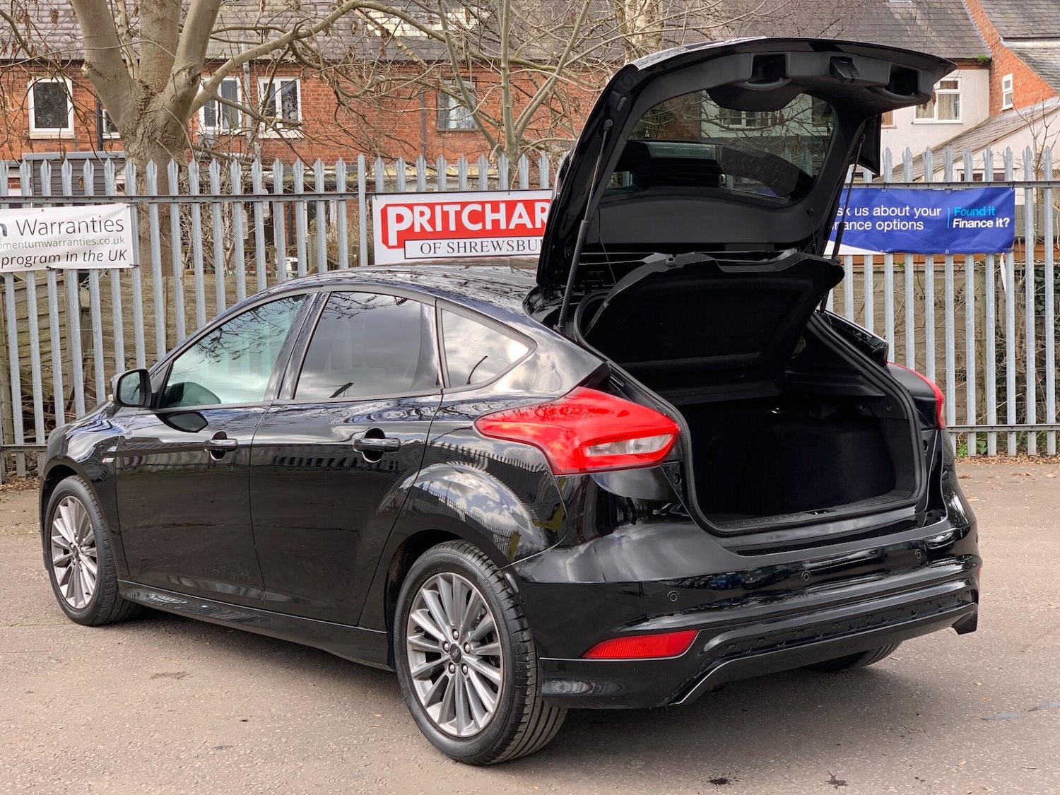 Used Ford Focus 2018 for sale - 78085886: Photo 20