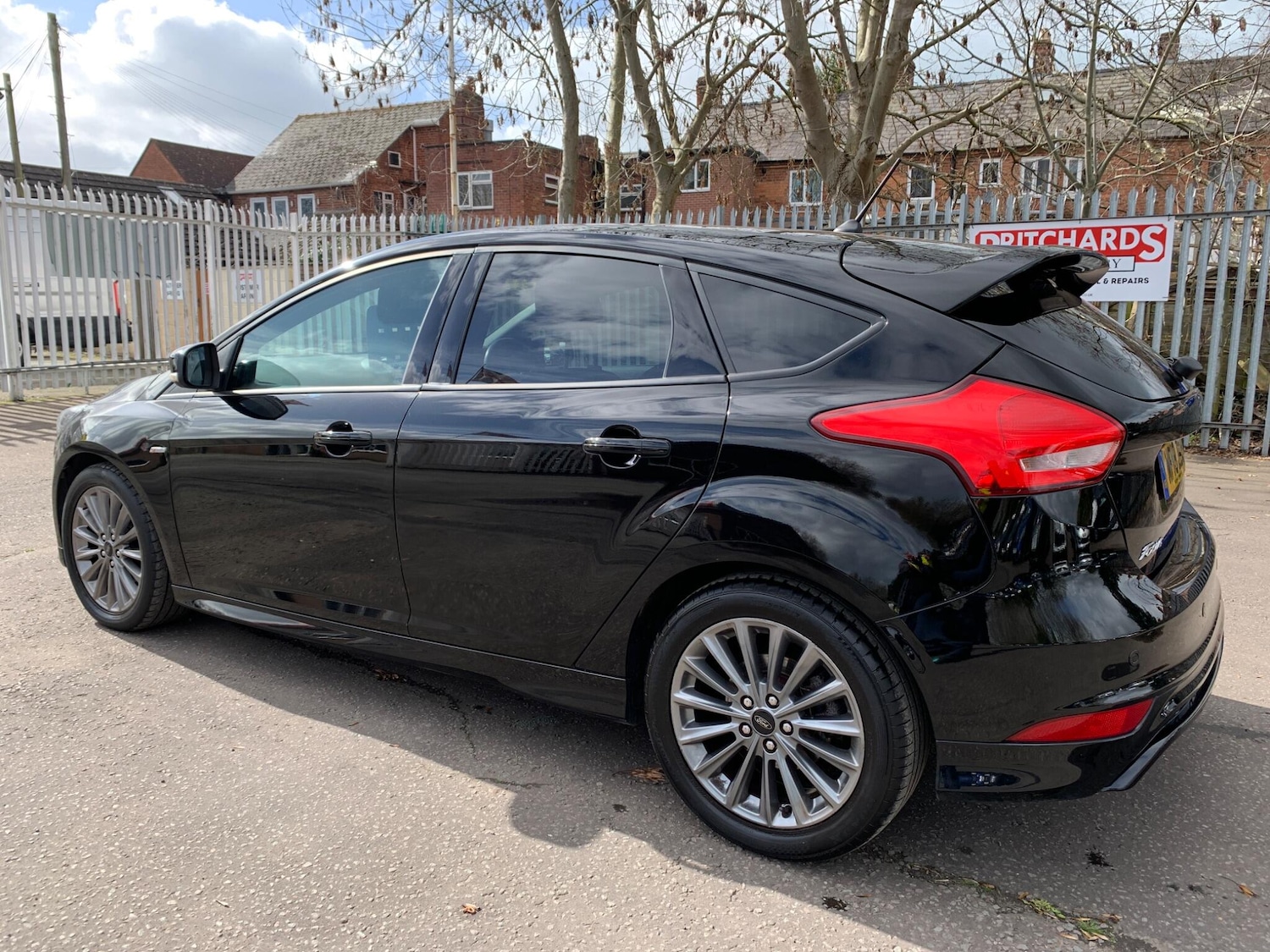 Used Ford Focus 2018 for sale - 78085886: Photo 8