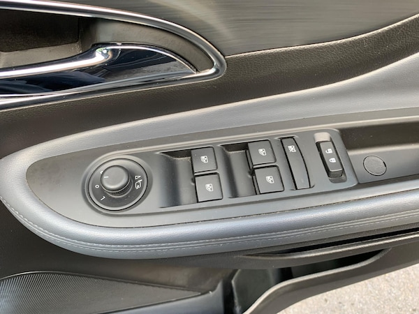 Used Vauxhall Mokka 2015 for sale - 76240041: Photo 25