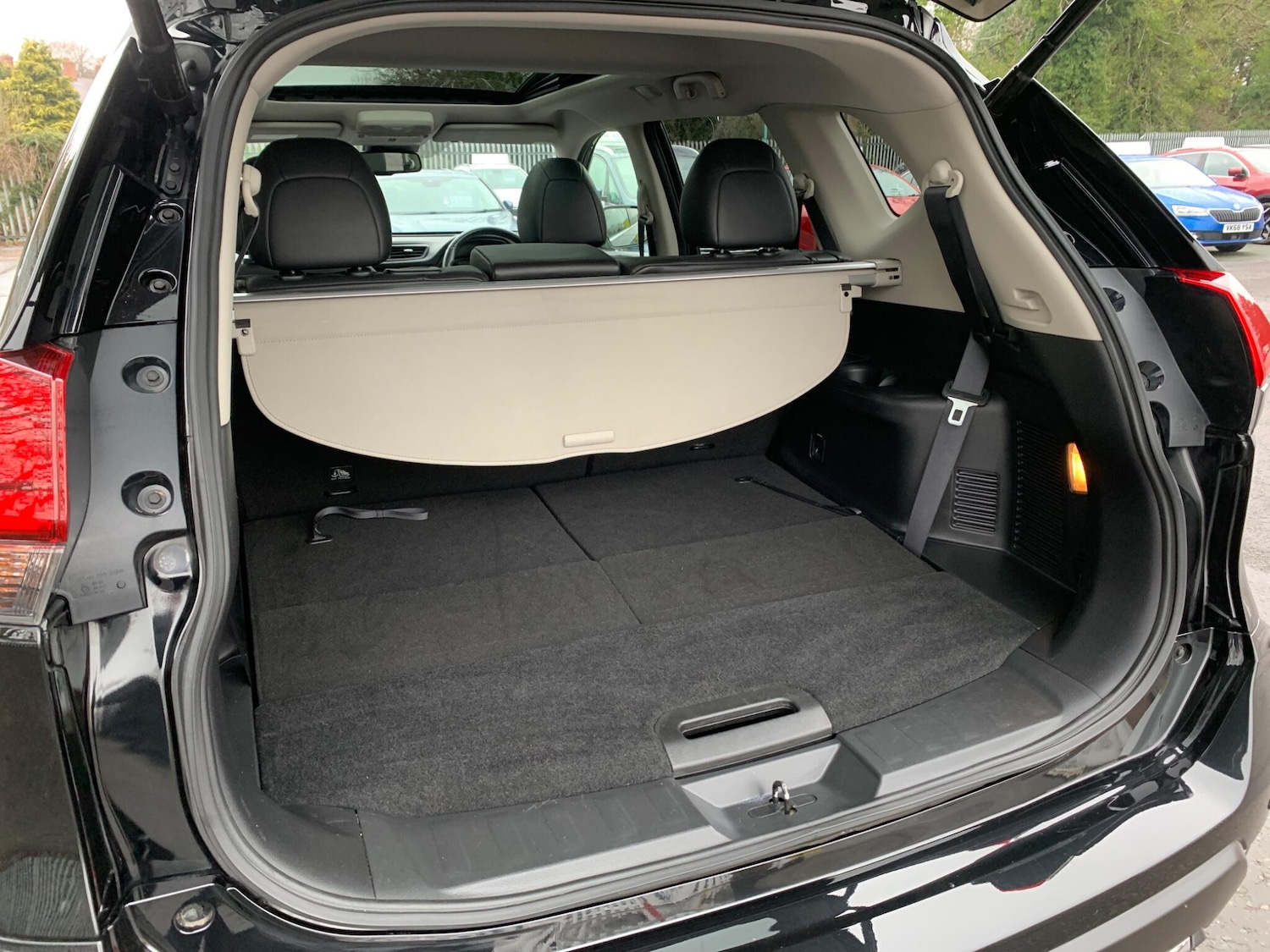 Used Nissan X-Trail 2019 for sale - 77143757: Photo 38