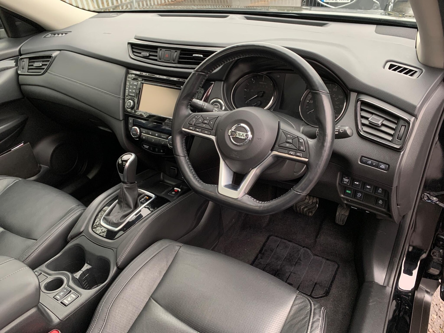 Used Nissan X-Trail 2019 for sale - 77143757: Photo 39