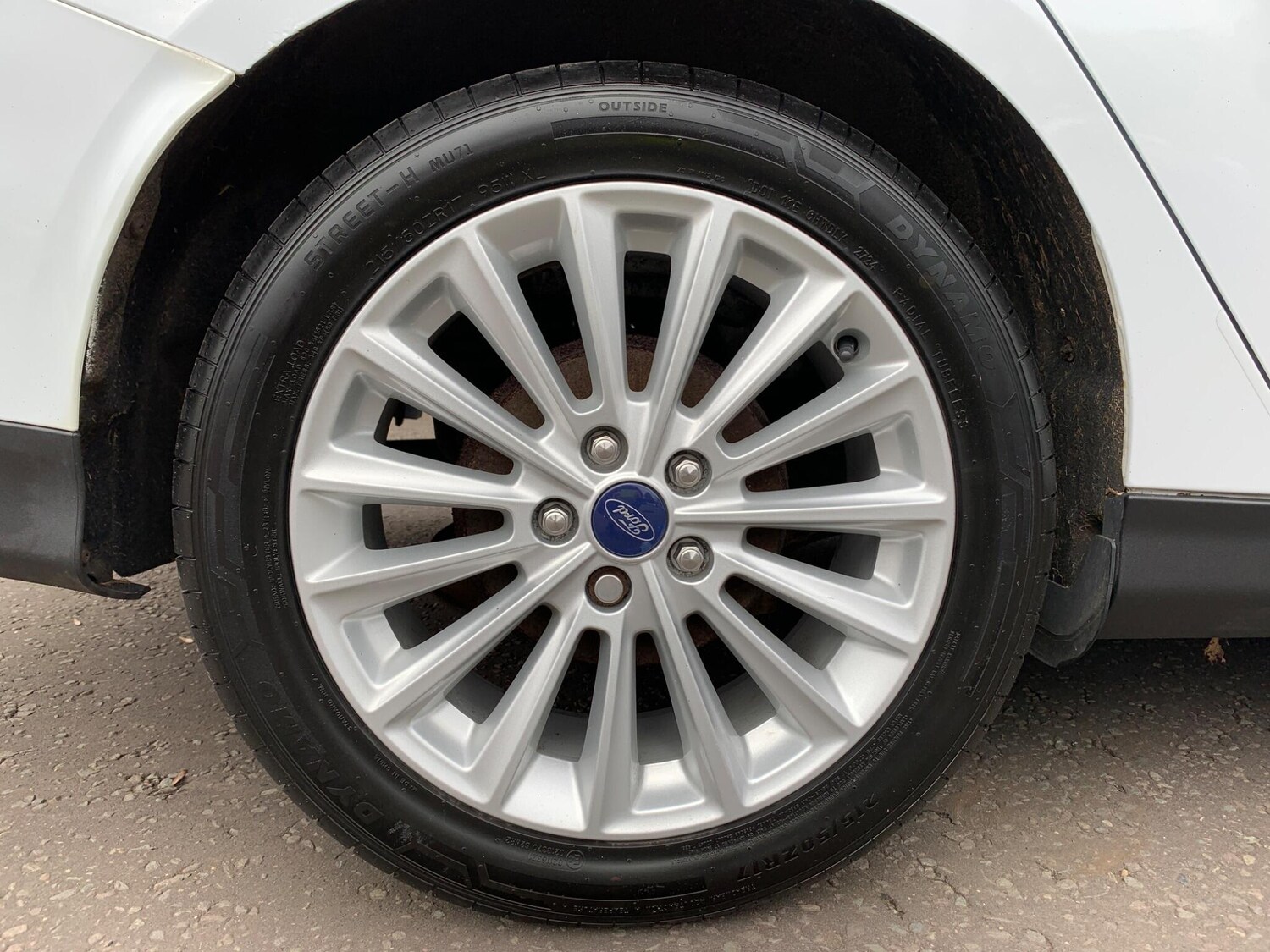 Used Ford Focus for sale - 77909126: Photo 24