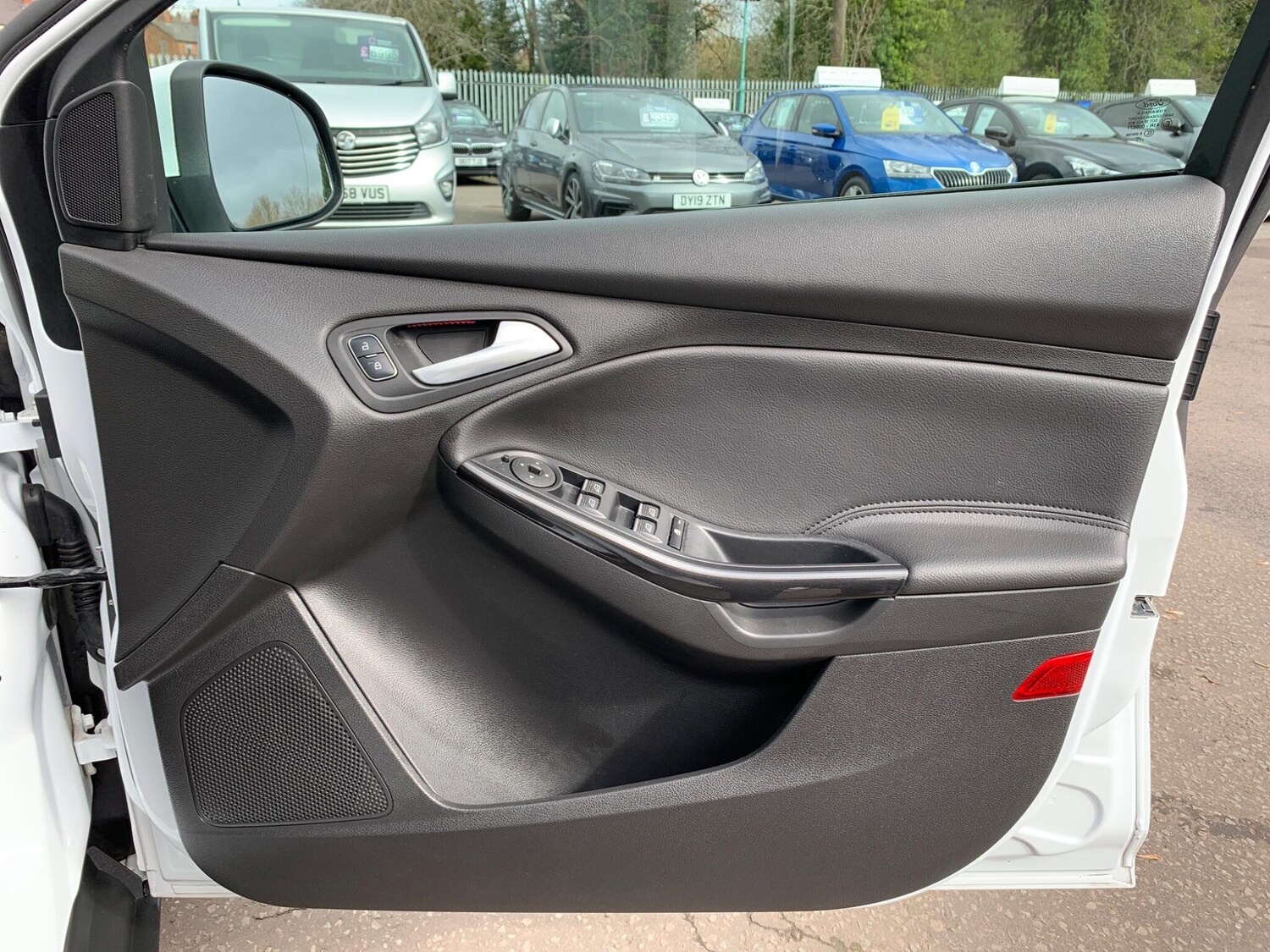 Used Ford Focus for sale - 77909126: Photo 54