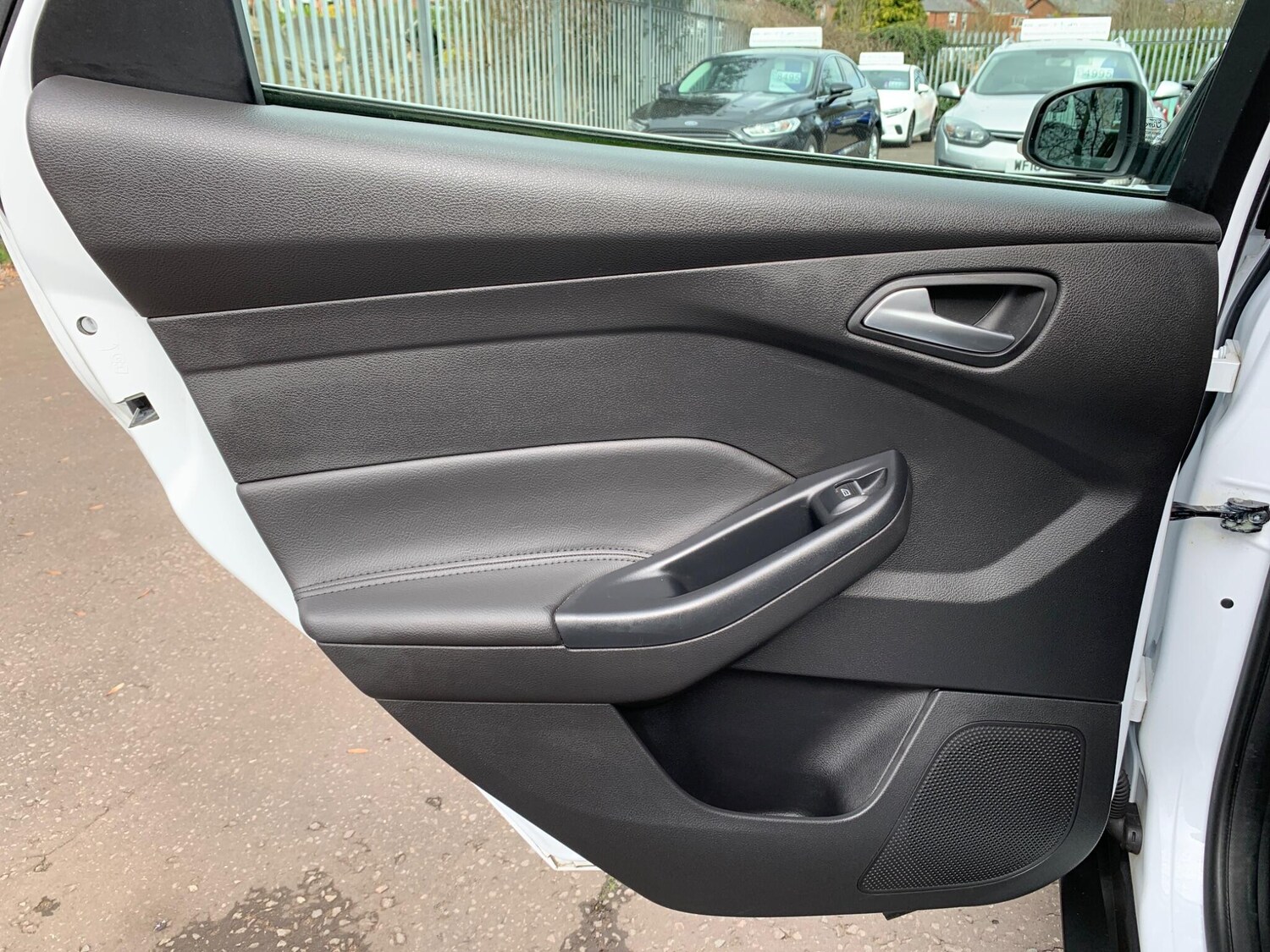 Used Ford Focus for sale - 77909126: Photo 55