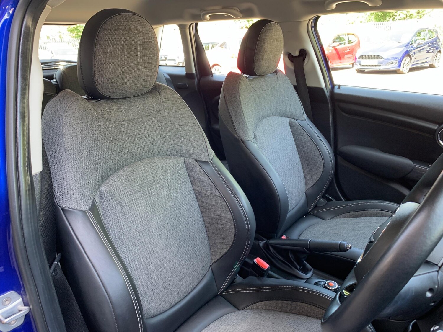 Vehicle 29