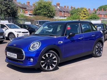 Used MINI Hatch 2018 for sale - 75539896: Photo