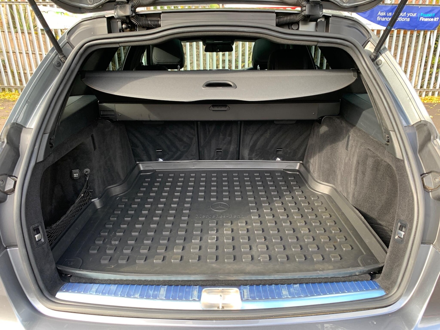 Used Mercedes-Benz C Class 2017 for sale - 76389057: Photo 20