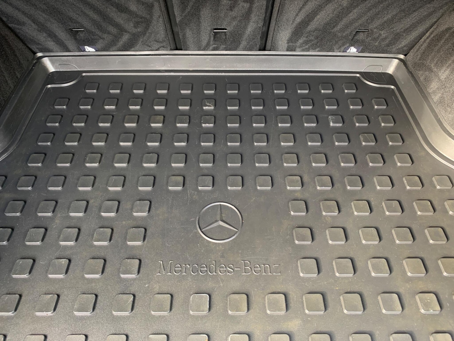 Used Mercedes-Benz C Class 2017 for sale - 76389057: Photo 21