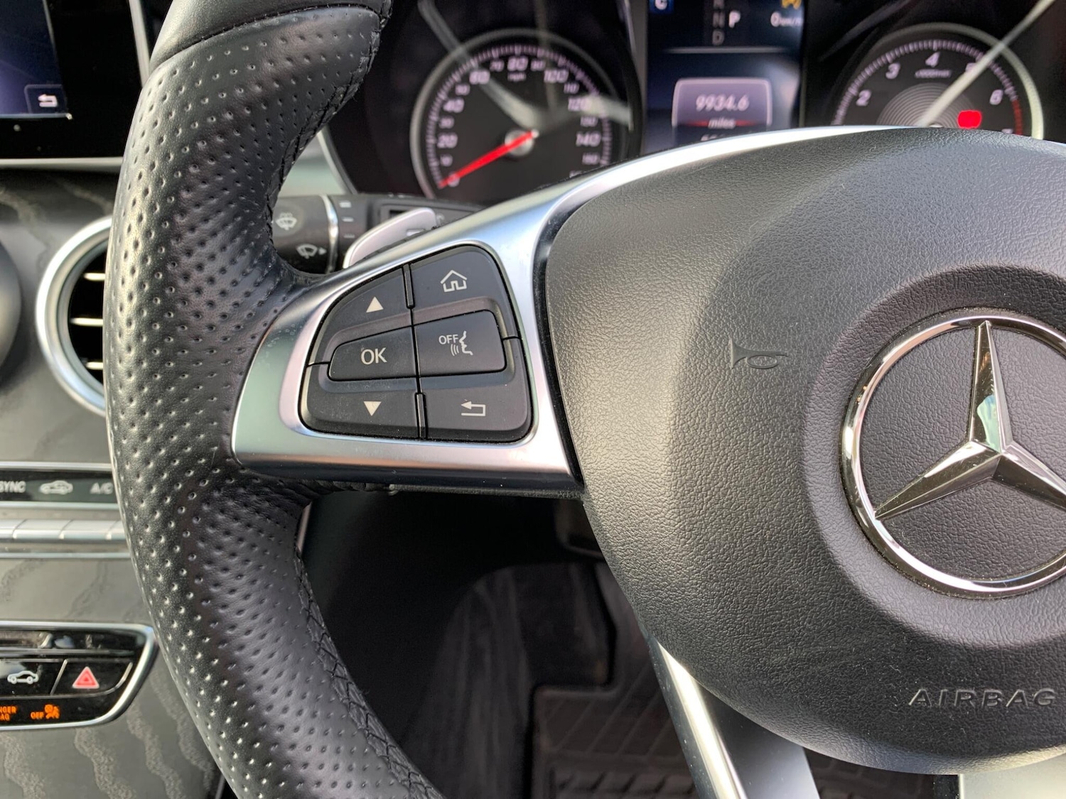 Used Mercedes-Benz C Class 2017 for sale - 76389057: Photo 33